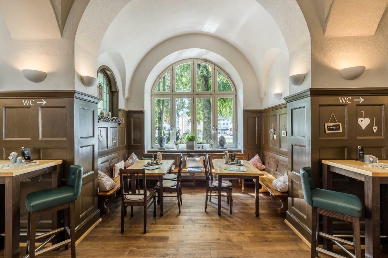 Riemhofer Alter Schlachthof 3*